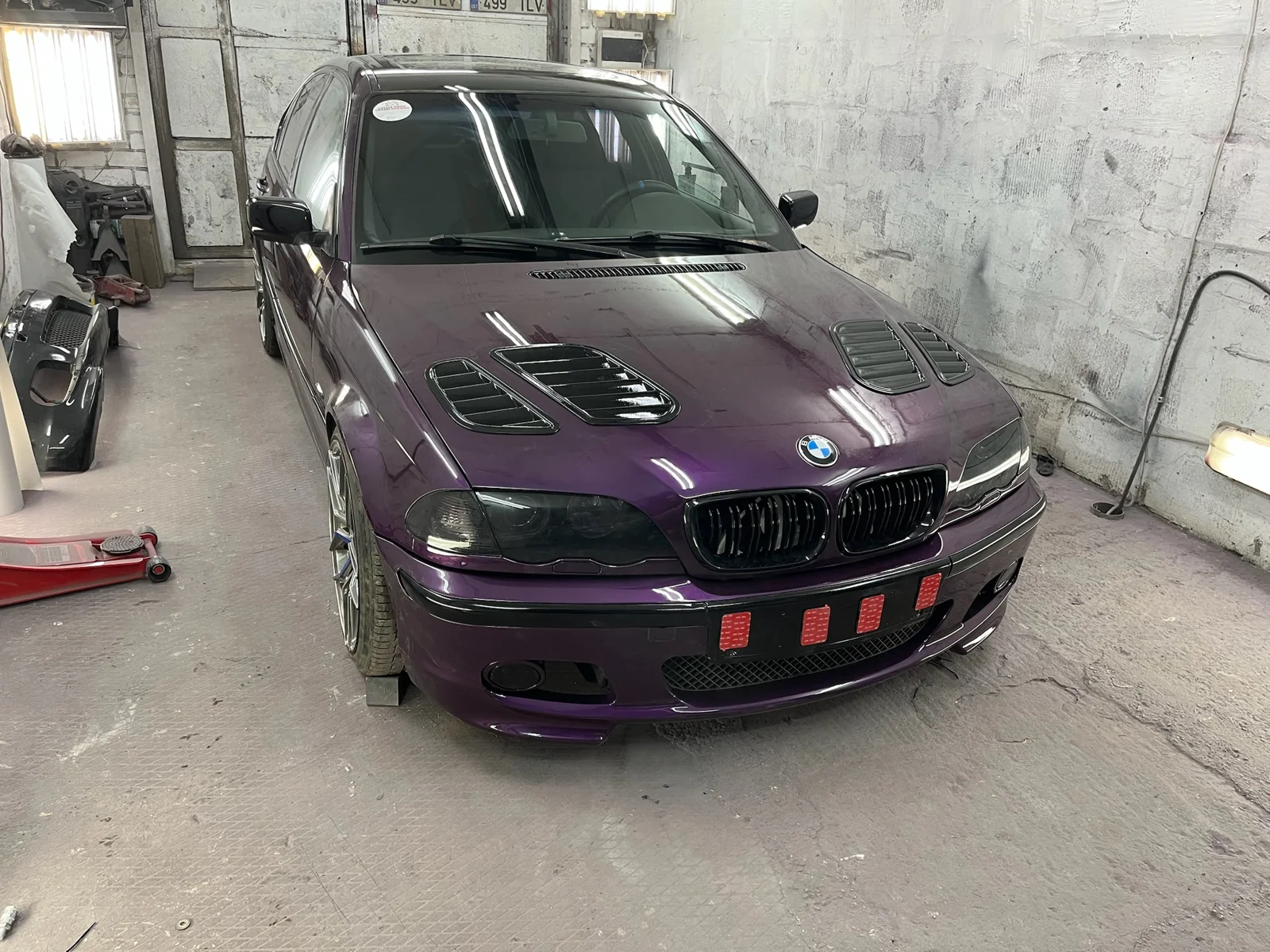 BMW uue lilla tooniga — 1/11