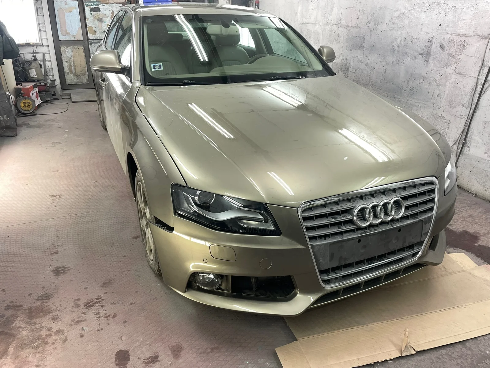 Audi külje värvitööd — 1/5